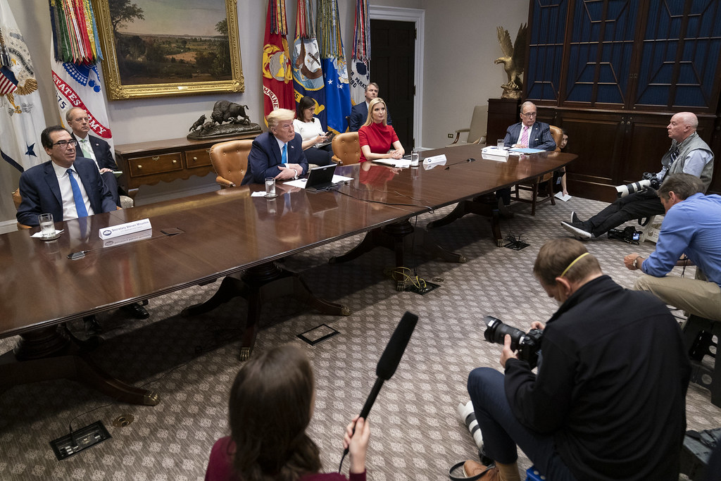 Internet per teletreballar: què necessites de veritat